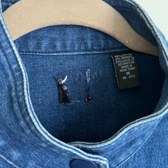 Floral embroidered denim jacket Medium in good condition - Picture 4 of 11